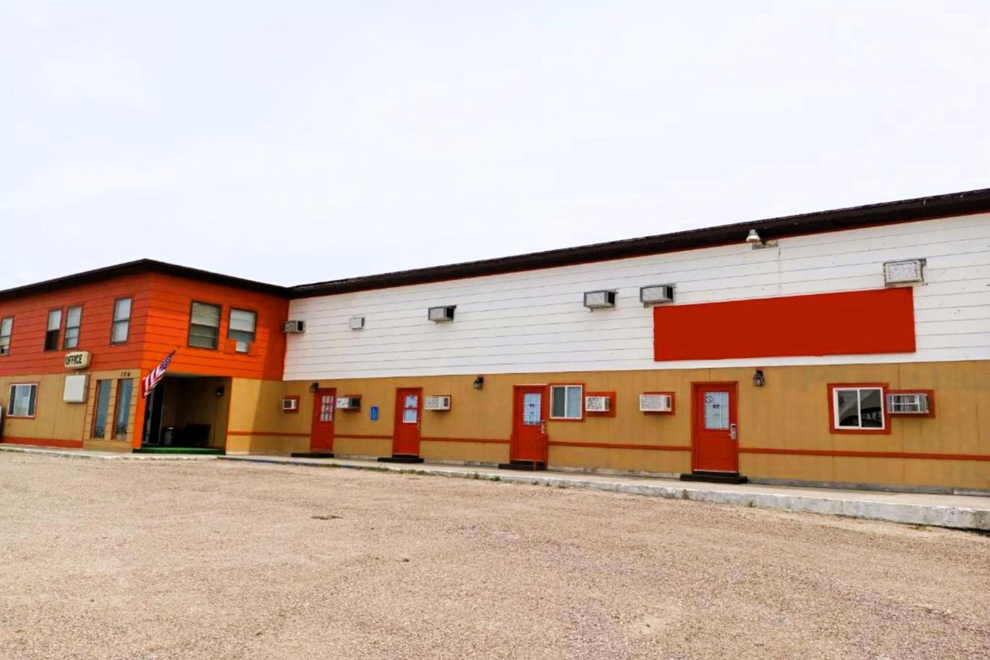 Love Hotels Kadoka By Oyo At Badlands Sd Exterior photo
